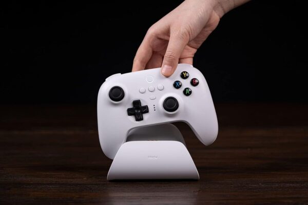 8Bitdo Ultimate 2.4G Wireless Controller - Image 4